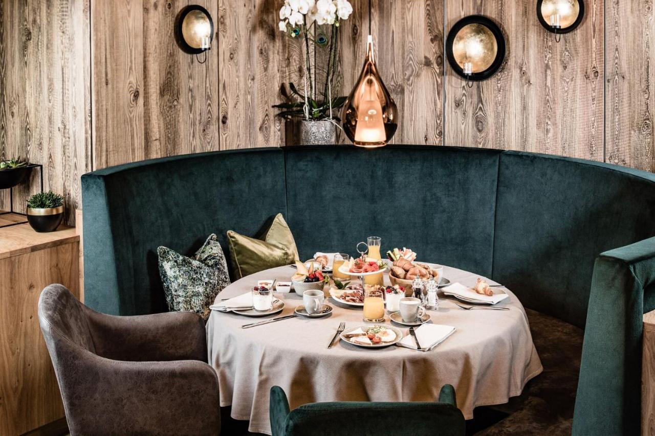 Der Mesnerwirt Hotel Avelengo Kültér fotó